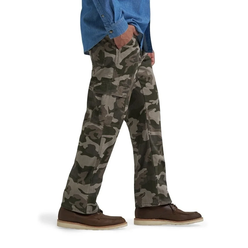 NWT Wrangler Camo Cargo Pants Men 40x30 Woodland Camouflage Relaxed Lined Hiking
